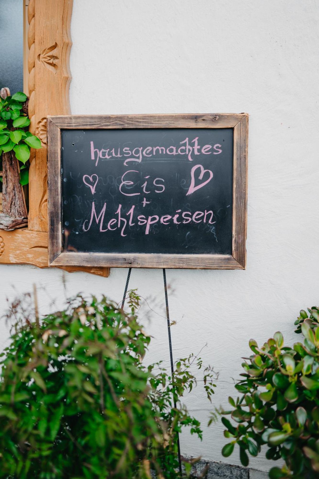 Gasthof Pension Perauer Lieserhofen Esterno foto