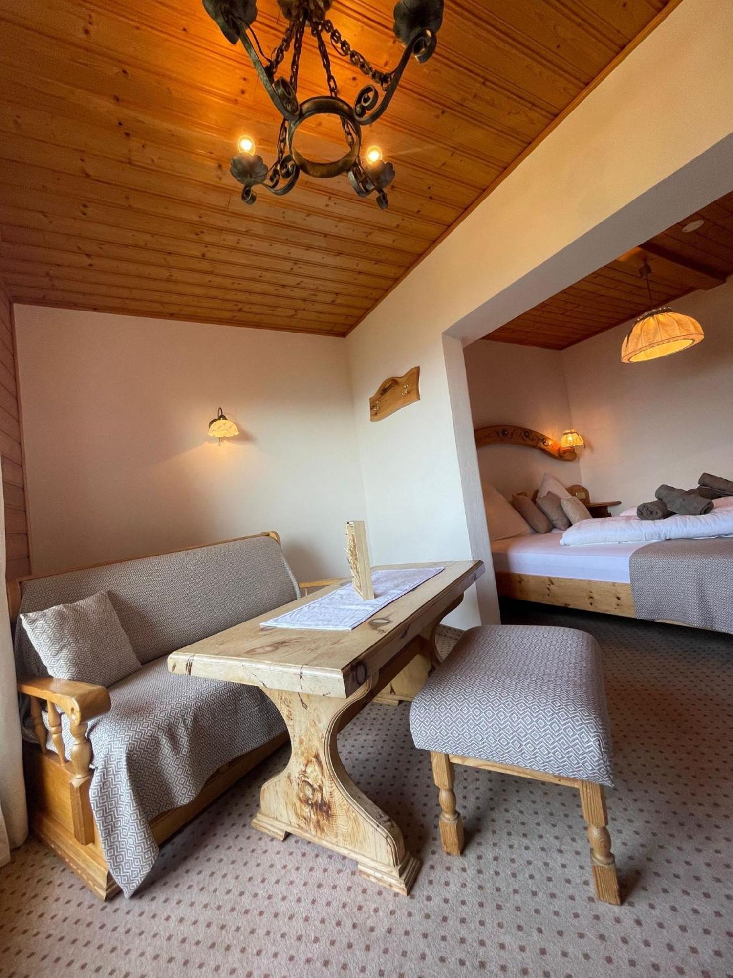 Gasthof Pension Perauer Lieserhofen Esterno foto
